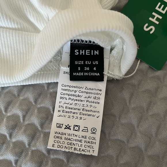 3 Piece Summer Letter Patch Short Halter Top Bundle— White, Black & Light Purple - Picture 14 of 14